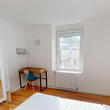 Jolie Appartement Meuble Audun-Le-Tiche Eksteriør billede