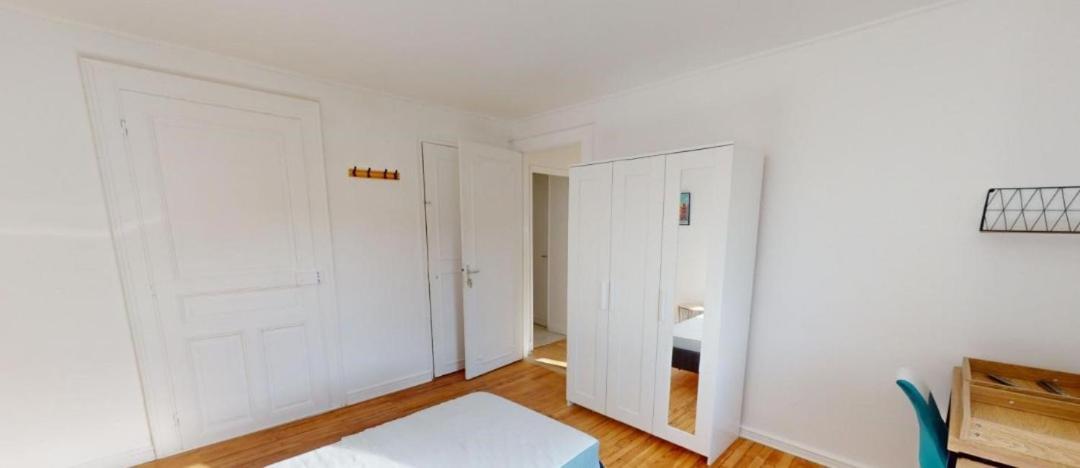 Jolie Appartement Meuble Audun-Le-Tiche Eksteriør billede